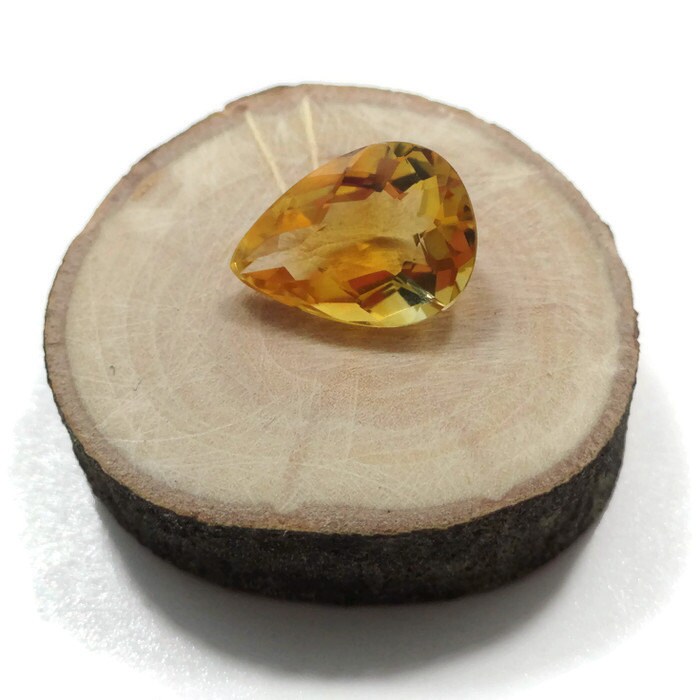 genuine faceted citrine quartz 8x11x5mm pear cut 2 15ct genuine faceted citrine quartz 8x11x5mm pear cut 2 15ct
