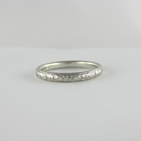 Art Deco Platinum Wedding Ring. Engraved Orange Blossom by Addy