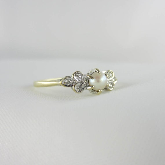 RESERVED. Vintage Pearl  Diamond Ring. Pearl Engagement Ring in Gold.