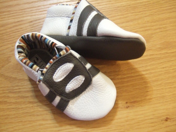 baby boy shoes size 6-12 months