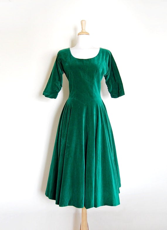 1950s green velvet dress / emerald green dress / 50s full