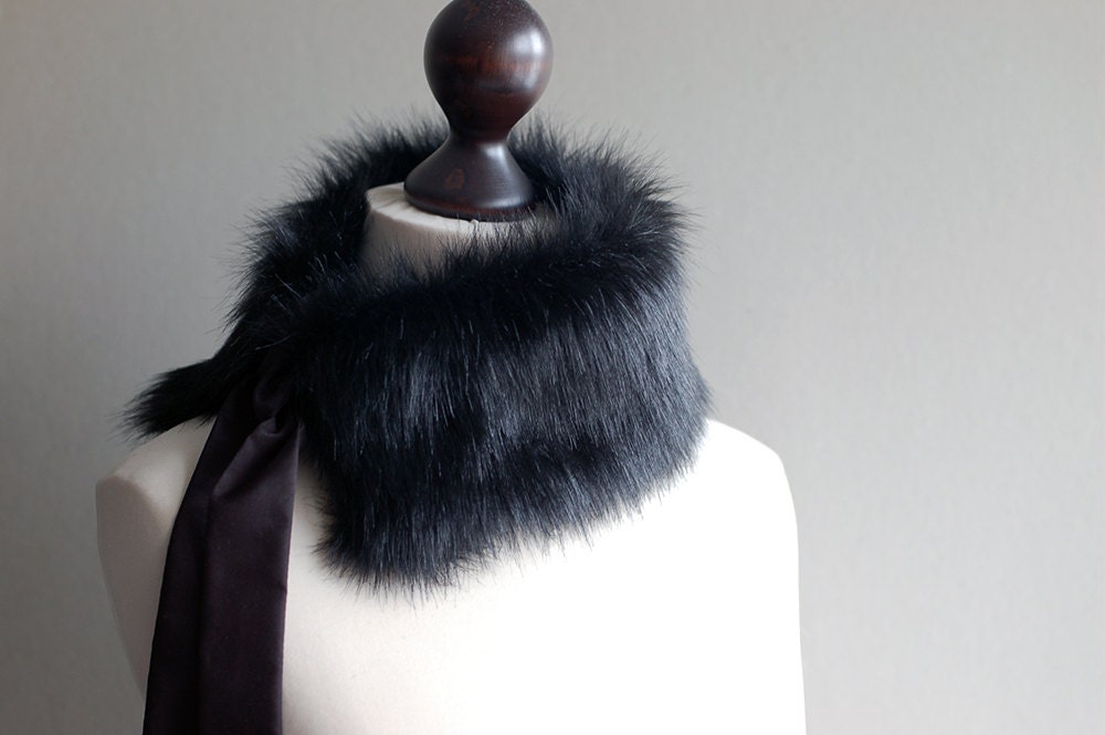 Black faux fur collar. Fur neck warmer. Womens fur collar.