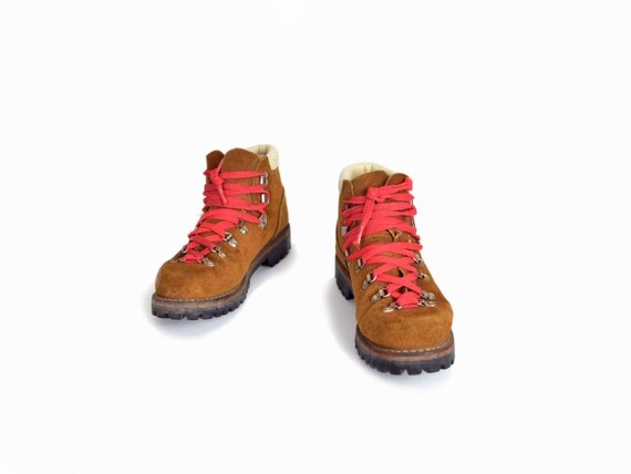tan hiking boots red laces