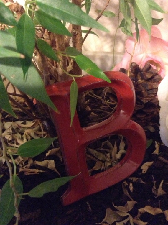 Small Letter/ 4 Letter/ Letter B/ Wall Decor/ by LaBellasCottage