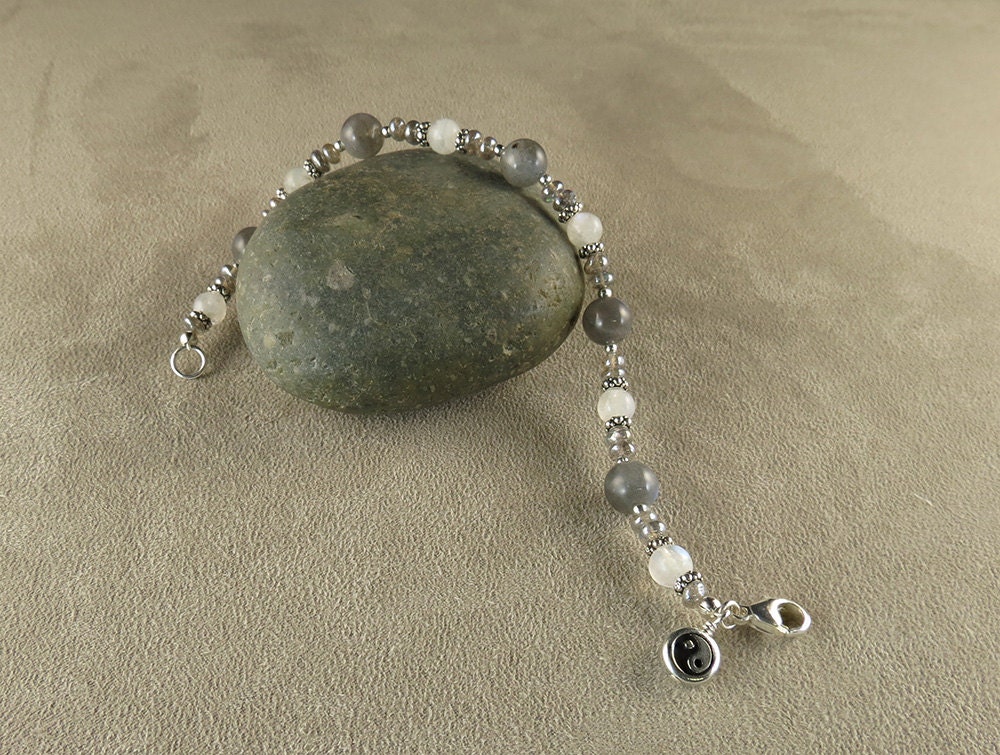 Energy Balance Bracelet with Labradorite and by WalelabyLynn
