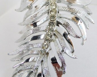 Vintage jewelry brooch in silver with clear rhinestone by Gerry wedding leaf or feather brooch