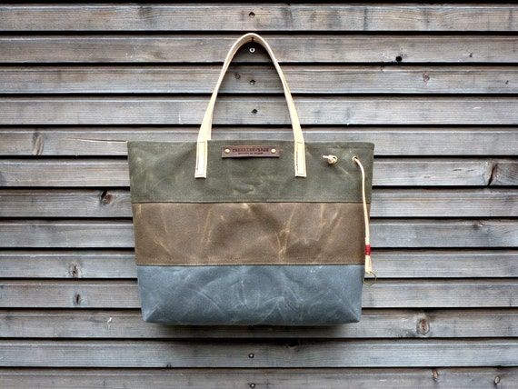 Waxed canvas shoulderbag carry all with leather handles 3