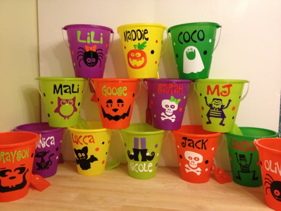 Halloween bucket: Personalized Halloween sand pail by ...