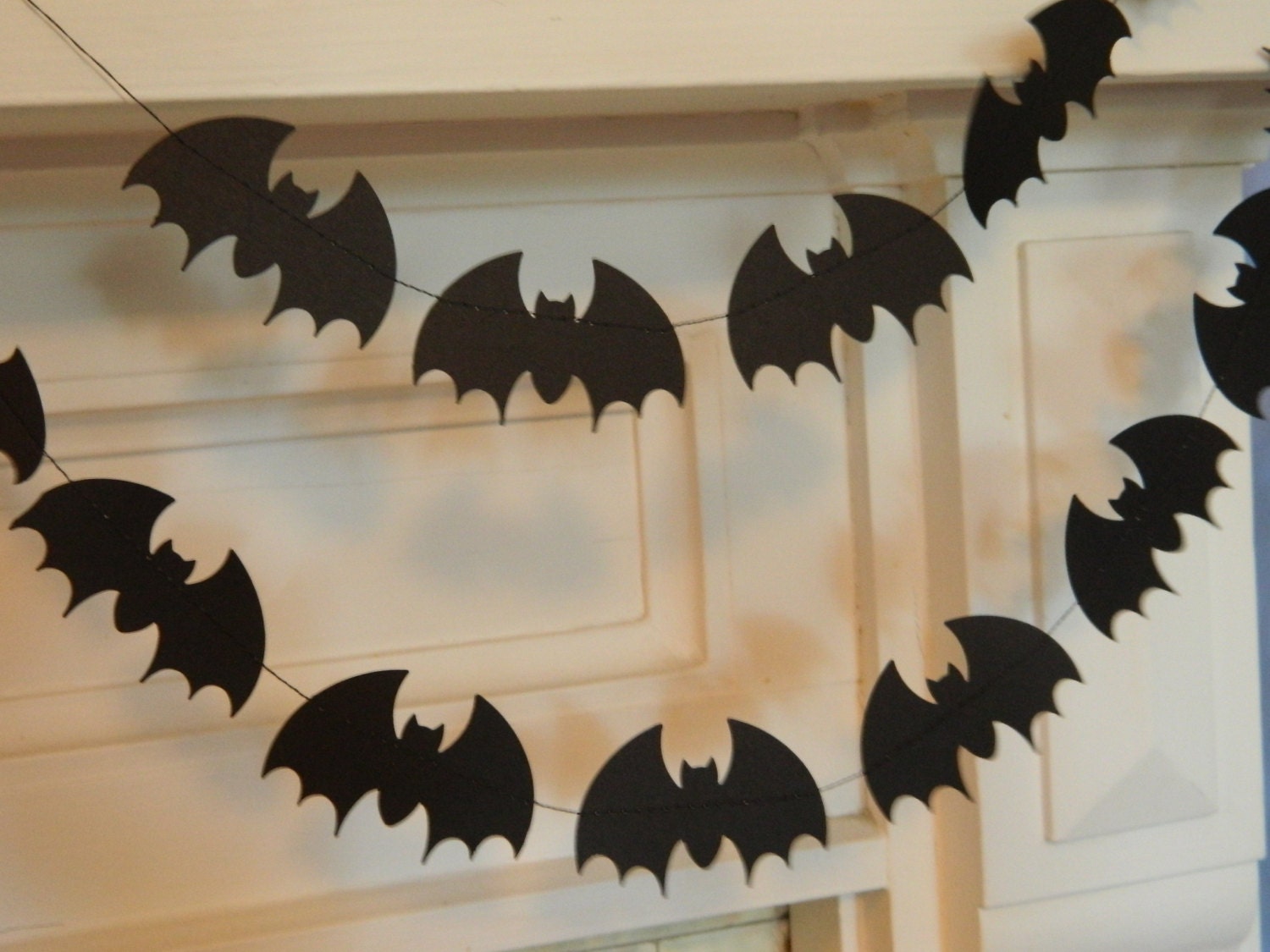 Paper Bat Garland / Halloween Decor / 6ft Black Bats Garland