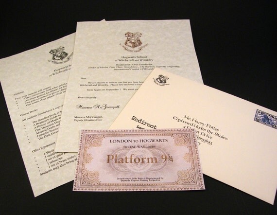 Carta de aceptación de Harry Potter con Hogwarts por dynamicalley