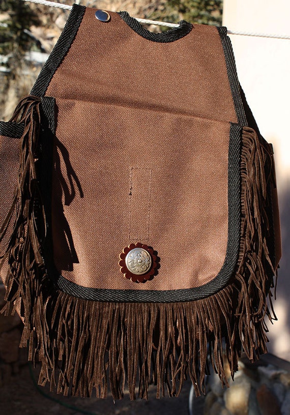 Brown cordura saddle horn bag with brown fringe & silver