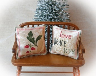 Dollhouse Miniature Holiday, Christmas decorator pillow - 1:12 scale, Christmas miniature
