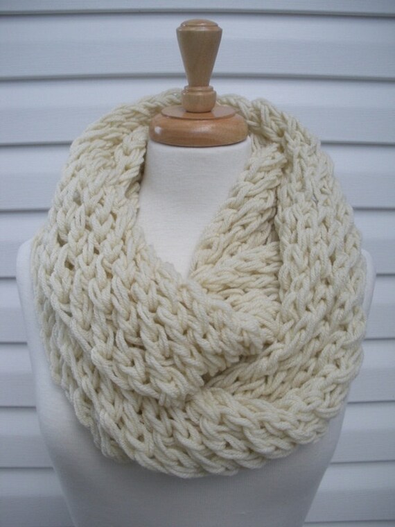 Women Scarf Cowl Hand Knit Infinity Scarf Cowl Winter Fashion Women ...