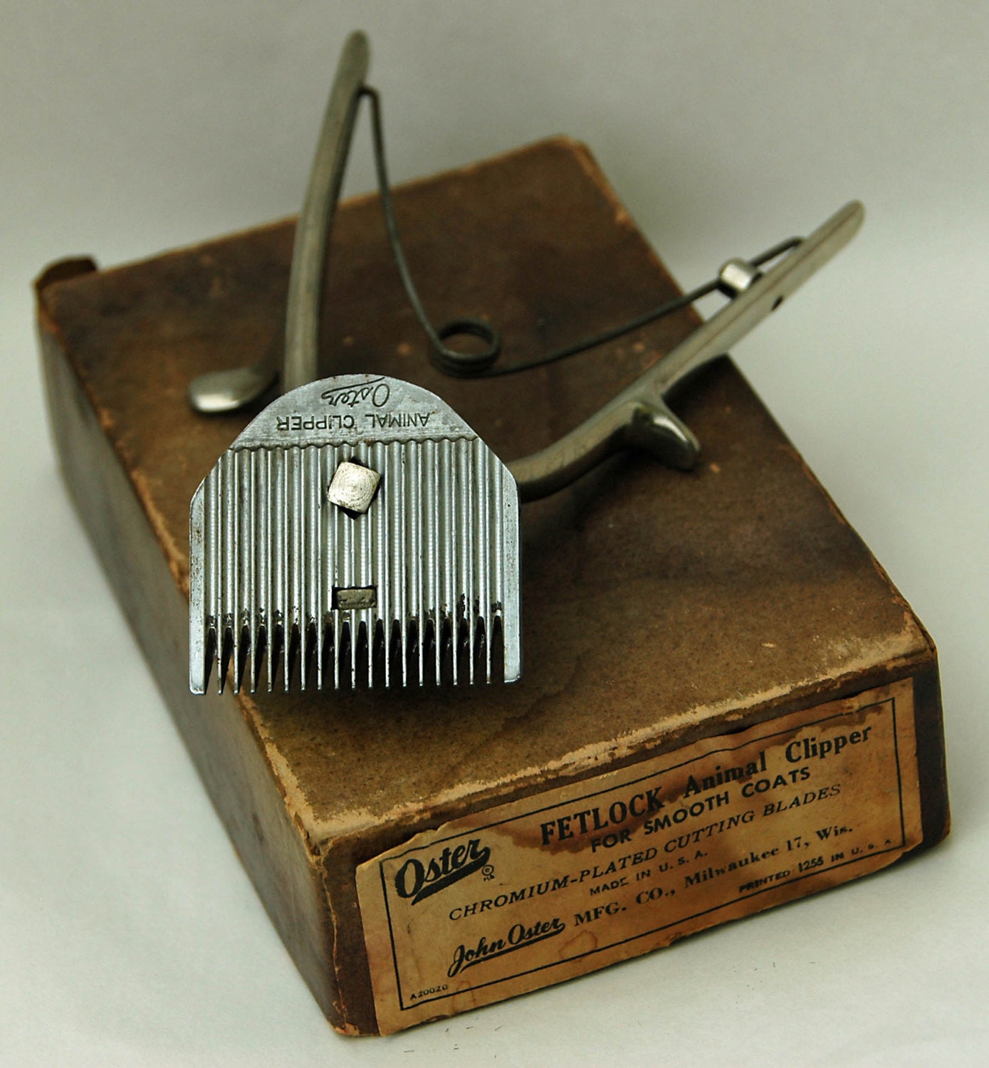 Vintage John OSTER FETLOCK ANIMAL Clipper For Smooth Coats