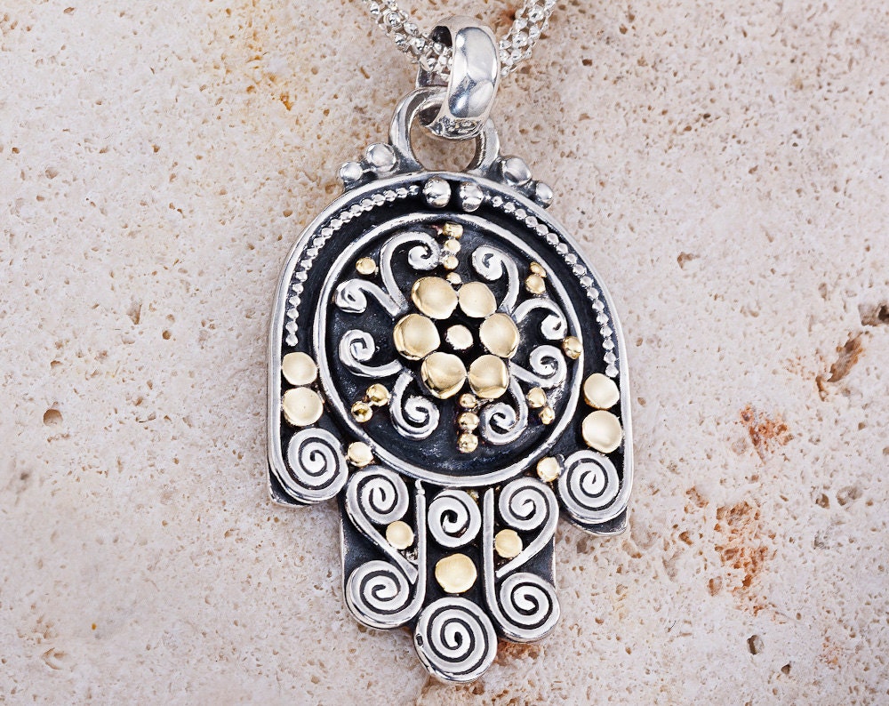 Silver protective hand necklace Hamsa Necklace Judaica Hamsa