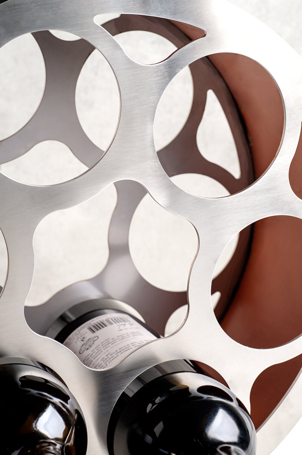 Modern wine rack wheel / stainless steel wine bottle by STURLESI