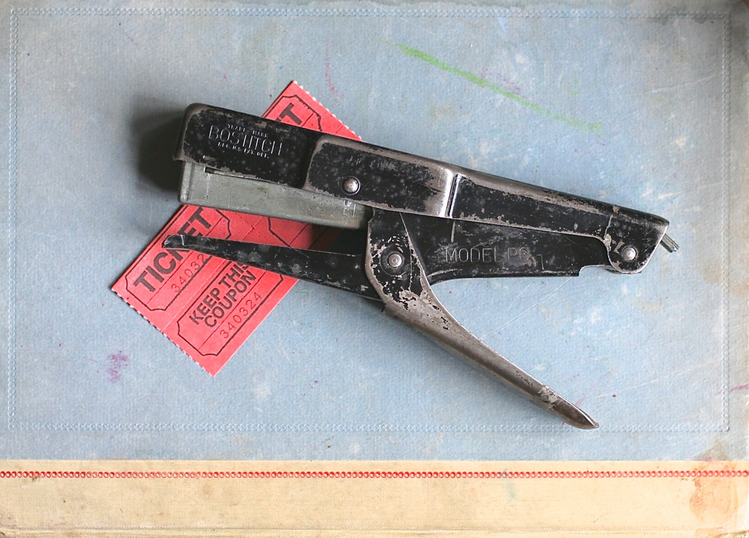 Bostitch Model P6 Stapler Plier And Staples Original Box