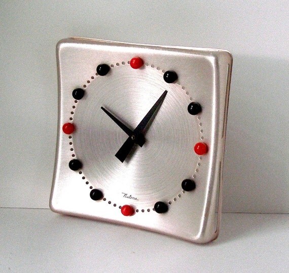 RESERVED4CINDY Vintage NuTone Atomic L36 Elite Metal Wall