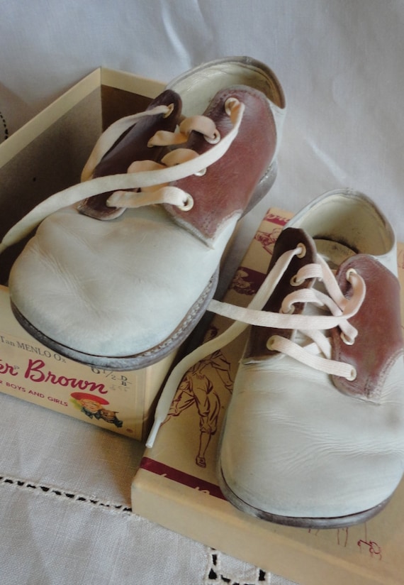 buster brown shoes