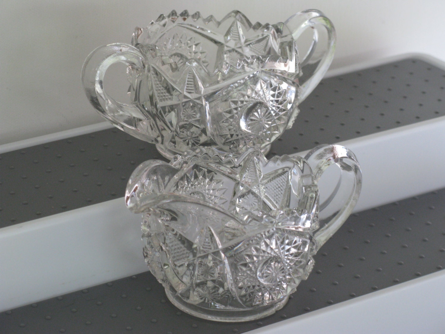CAMBRIDGE Glass NEAR CUT Sugar and Creamer / Hobstar Sawtooth Pattern 19041919 Haute Juice