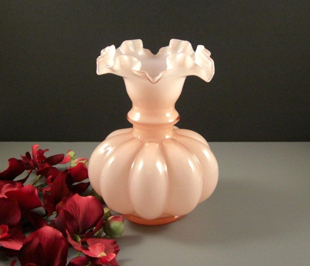 Large Fenton Pink Rose Overlay Melon Vase By Successionary 3241