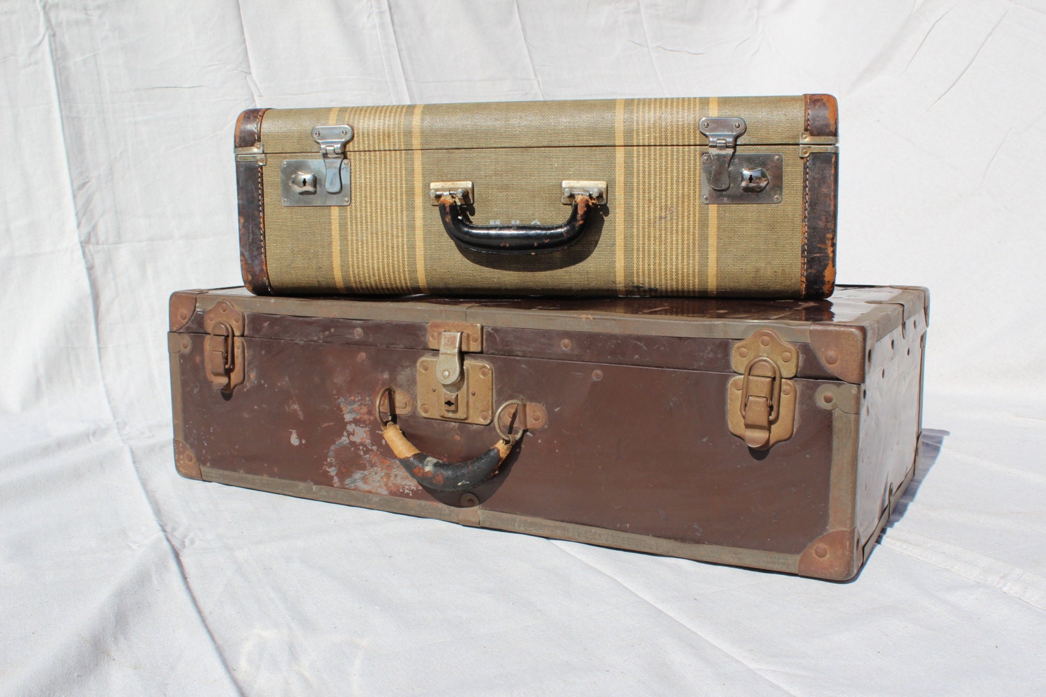 VINTAGE STRIPED SUITCASE Travel Luggage Tweed Brown