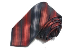 Popular items for red striped tie on Etsy