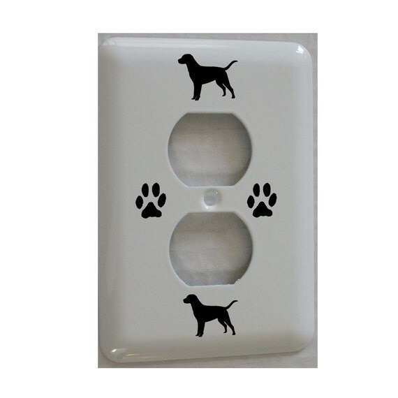 Labrador Retriever Dog Outlet Cover Metal with Paw Prints