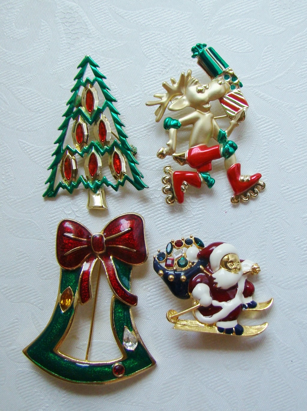 Vintage Christmas Brooches Lot of 4 Two are by ChooChooJewelry