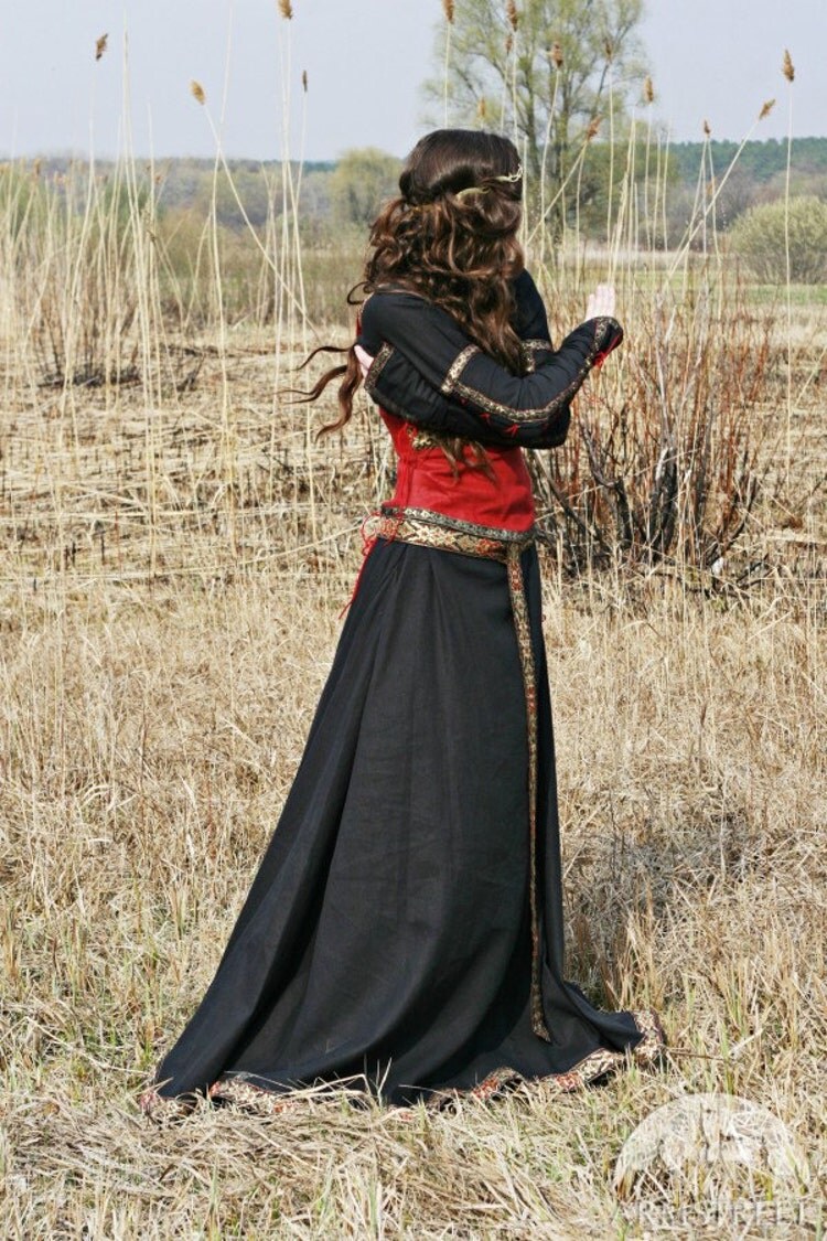 12 DISCOUNT Medieval Black Cotton Dress with Bodice by armstreet