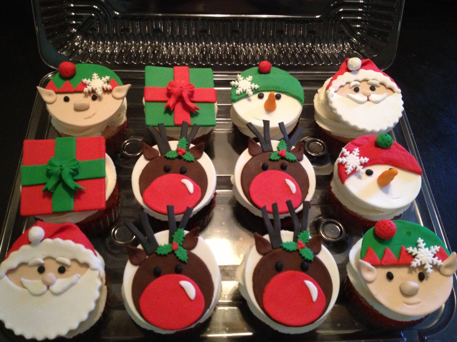 Christmas Fondant Cupcake Toppers 6