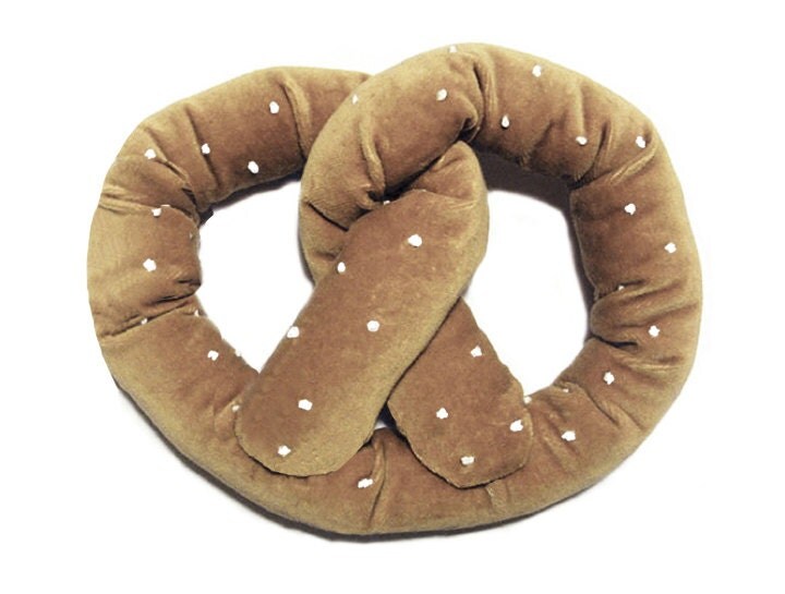 Ready to ship NYC Pretzel Dog Toy w/ Squeaker