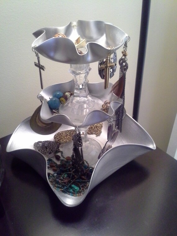 Items similar to 3Tier Record Jewelry Stand on Etsy