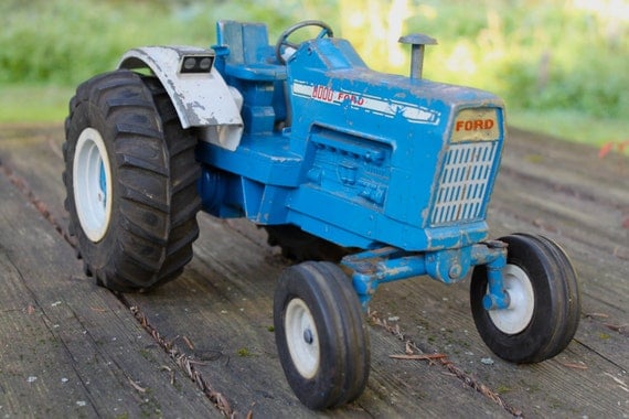 Ertl diecast ford tractor #10