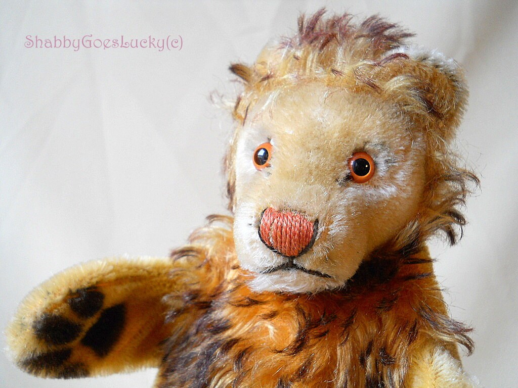 steiff lion vintage