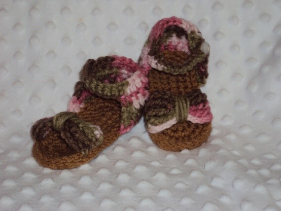 Infant girl camo sandals by FireflyThreads on Etsy