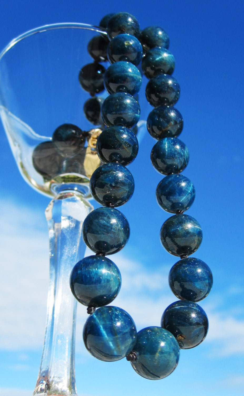 Genuine apatite gemstone bead necklace