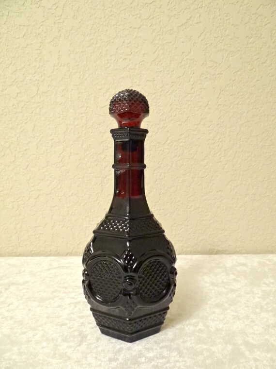 avon 1876 cape cod collection wine decanter