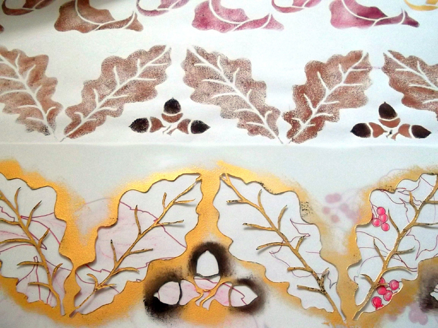 Oak Leaf and Acorns Border Stencil. Reusable and by Naturalines