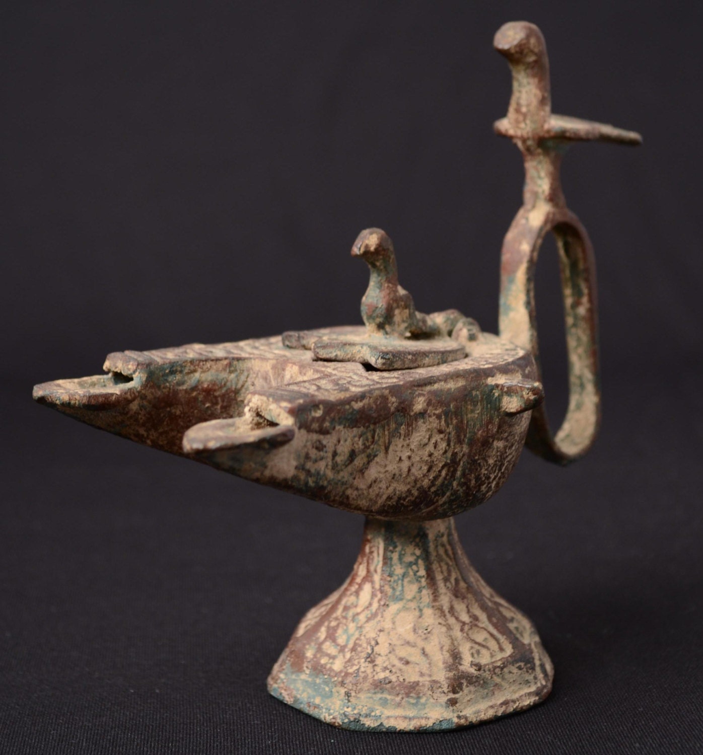 Incense Burner with Unique Design and Birds Made of Cast