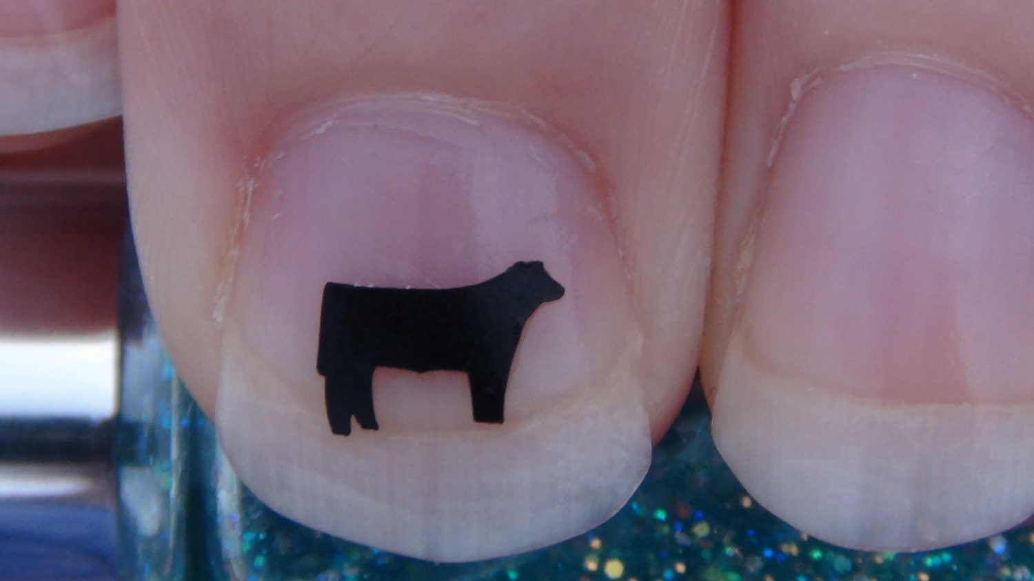 Cow Nail Art Decals Set of 20 Vinyl Stickers Applique Manicure