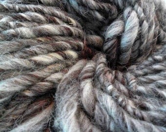 Handspun yarn, super bulky yarn, Jacob humbug yarn, wool yarn, British wool yarn, super chunky yarn, hand spun yarn, chunky wool yarn 100g