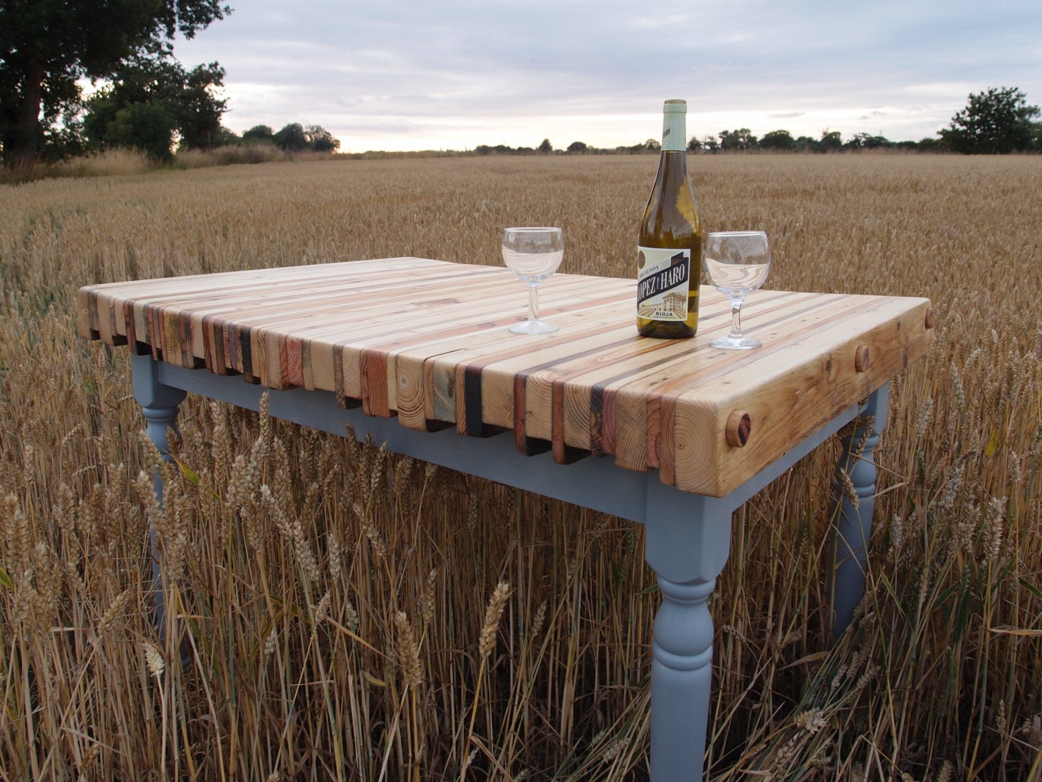 pallet board kitchen table