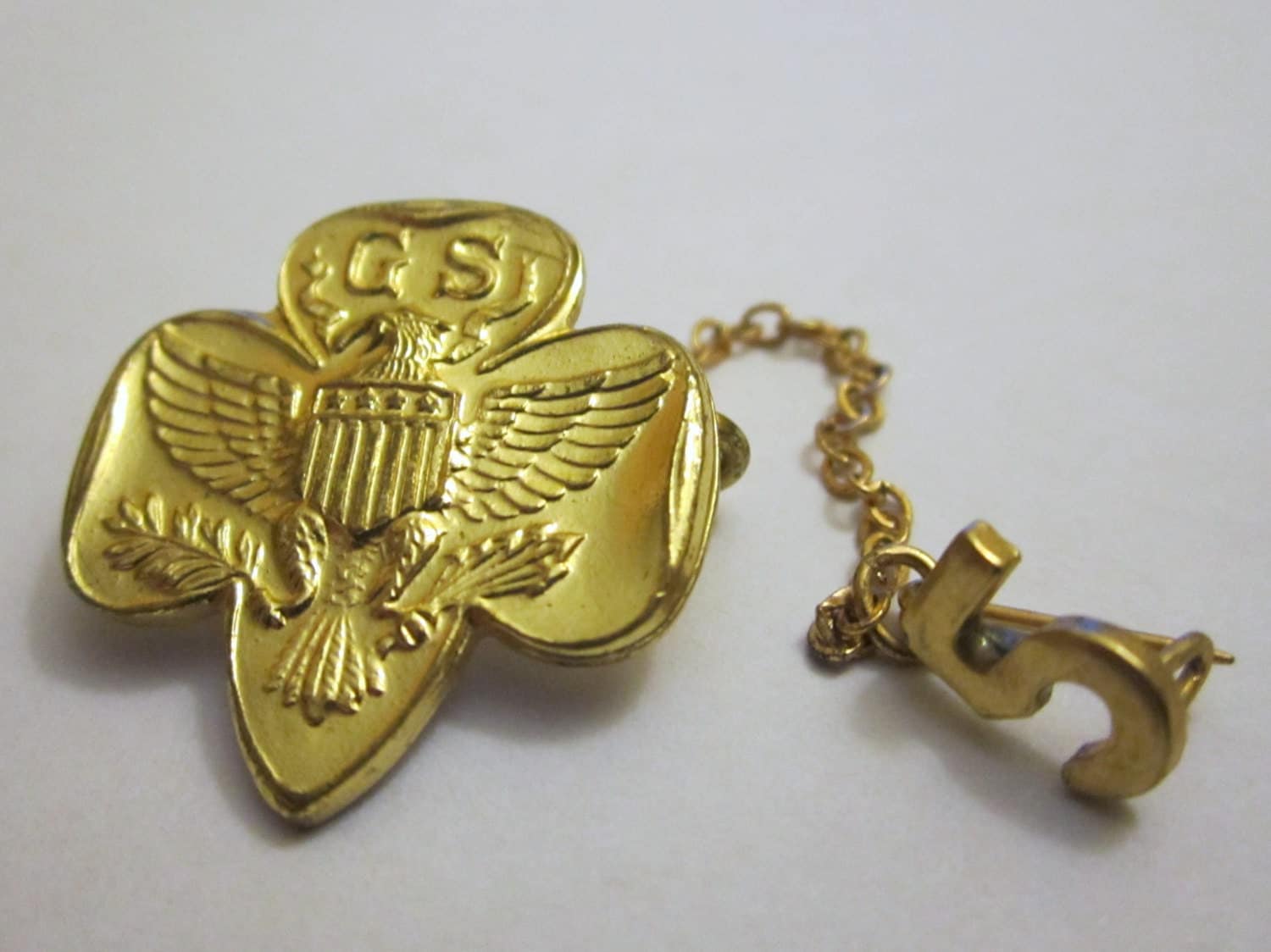 Vintage Girl Scout Membership Pin with 5 Year Numeral