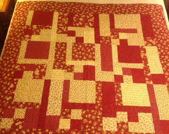 Red Floral Throw Quilt