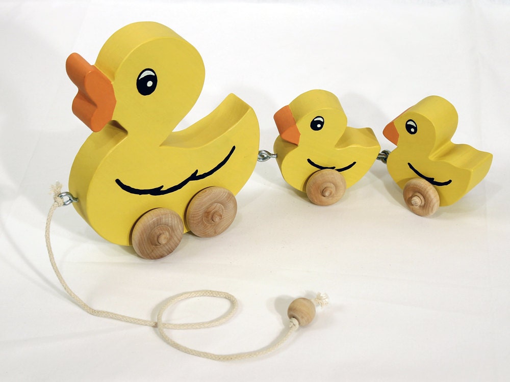 Wooden Duck w/Ducklings Pull Toy by AinslieDesign on Etsy