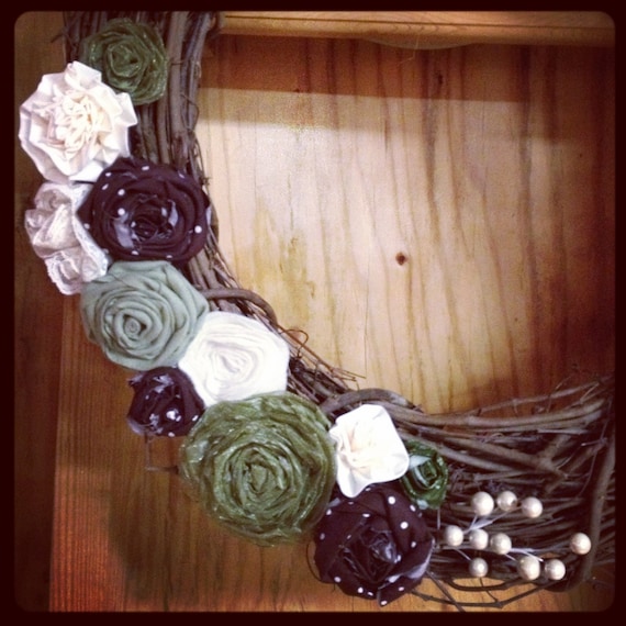 Items similar to Wreath on Etsy