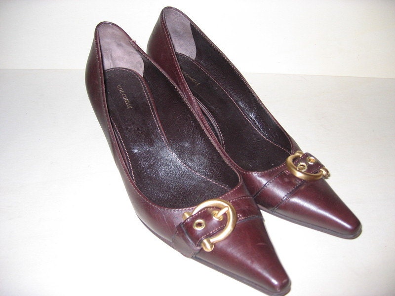 Shoes pumps brown chocolate brown leather ladies by Vintagefieber