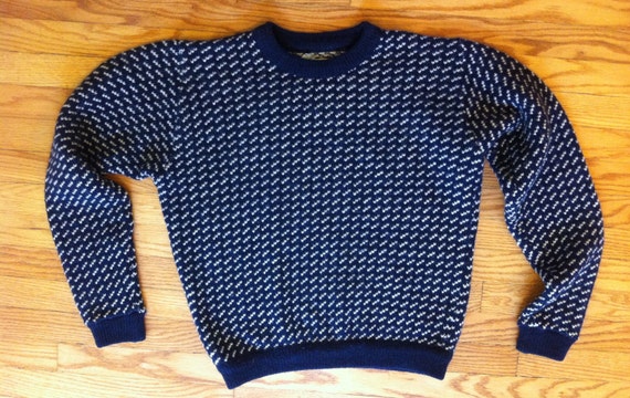 LL Bean Norwegian Birdseye Knit Sweater Navy Blue Mens Medium