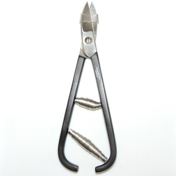 French Style Curved Metal Shears with Spring